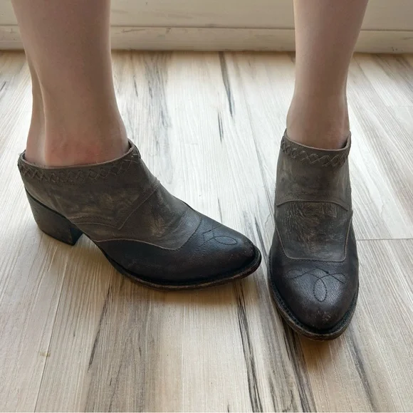 Freebird by Steven Shoes Freebird Sadie Size Poshmark